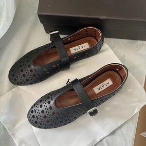 Alaia Black Leather Holow Ballet Flats